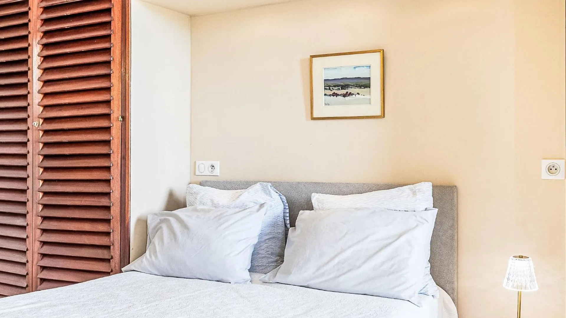 Studio Residence Du Port By Interhome Saint-Tropez France